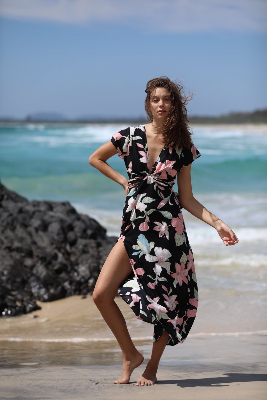 Vacation XIX Palms | Makaha Cut Out Midi