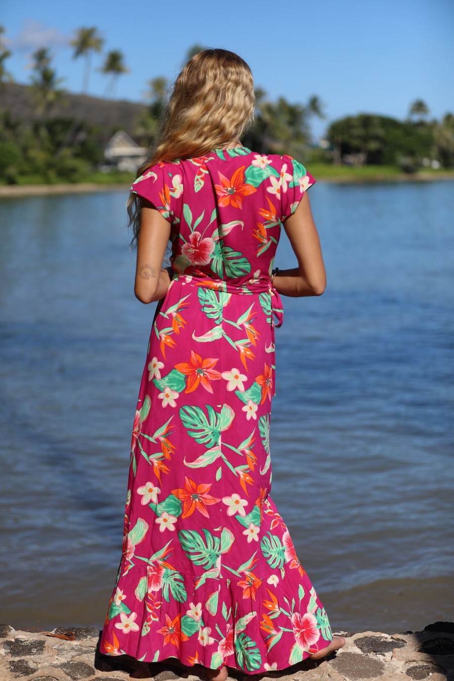 Vacation XIX Palms | Hilo Wrap Dress